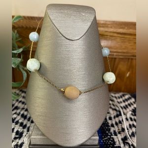 New York &Co fashion necklace